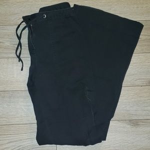 Limited Cassidy Fit Cargo Drawstring Capris